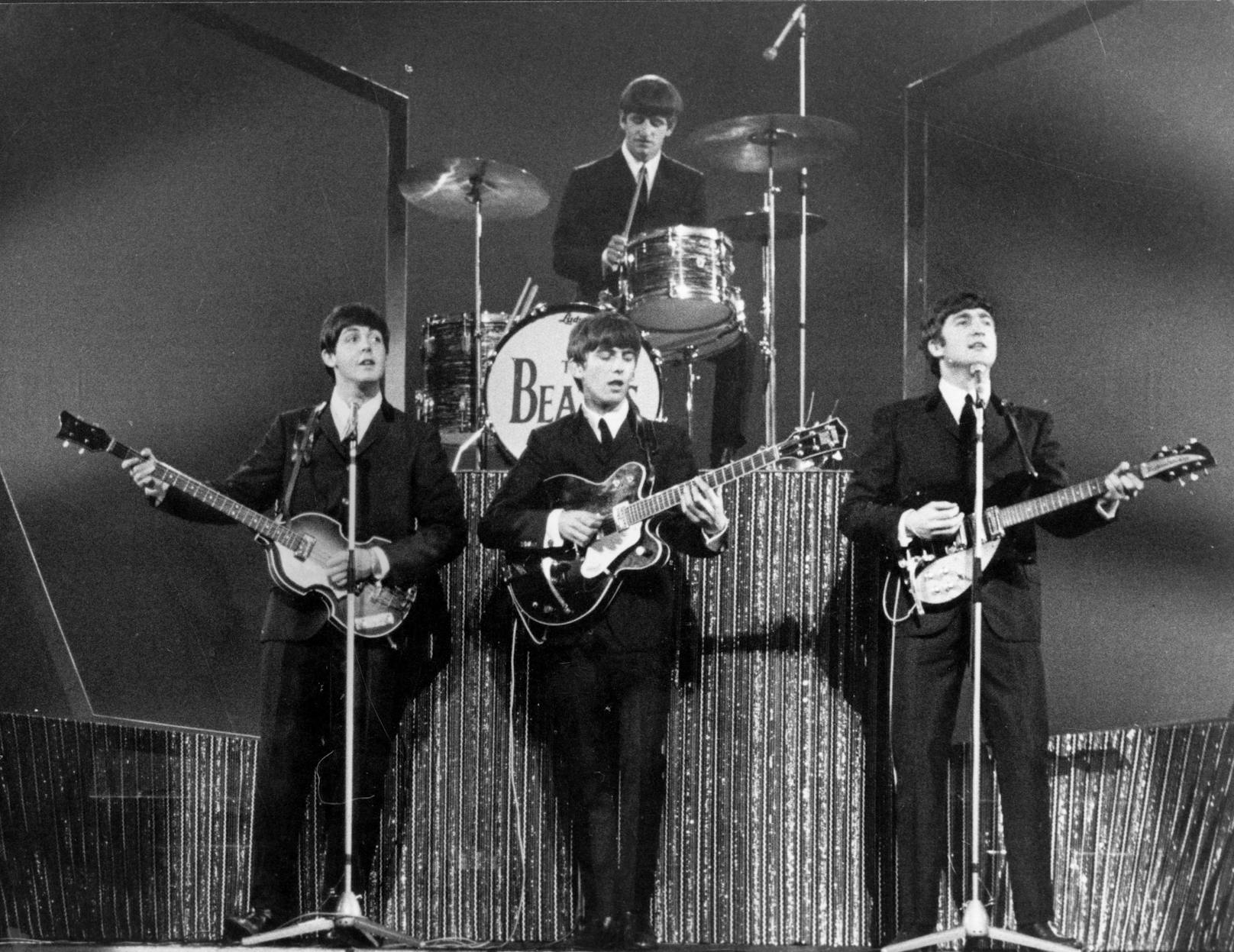 Die Beatles bei einem Auftritt in London.