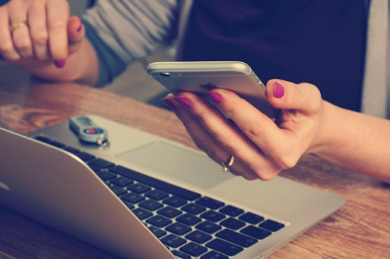 Smartphones, Computer und Fernseher könnten die Lebenserwartung sinken lassen.
