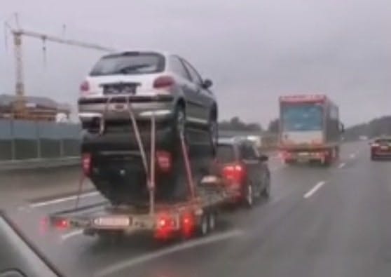Dieser skurrile Transport sorgte am 26. Mai 2020 für Aufsehen
