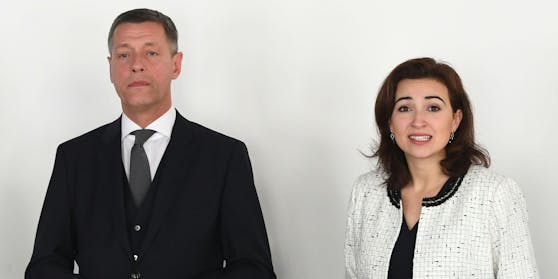 Ministerin Alma Zadic (rechts) soll in den nächsten Stunden ihre Entscheidung über die Zukunft ihres Sektionschefs Christian Pilnacek bekanntgeben.