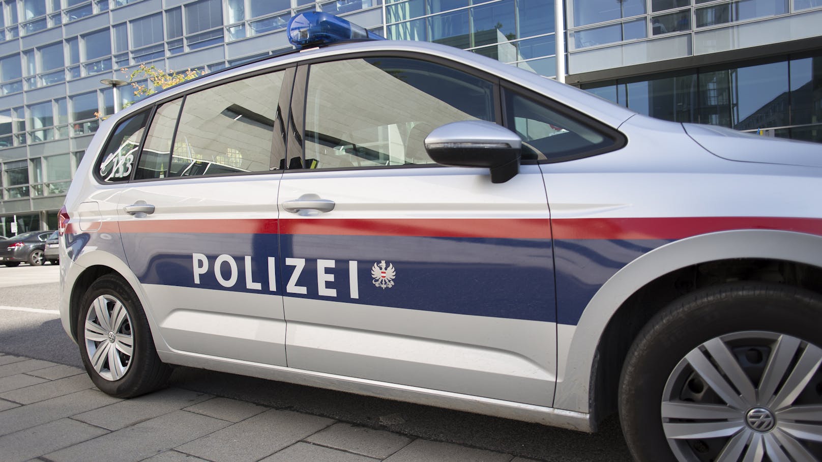 Der Maskenverweigerer wurde in die Justizanstalt Graz-Jakomini eingeliefert.