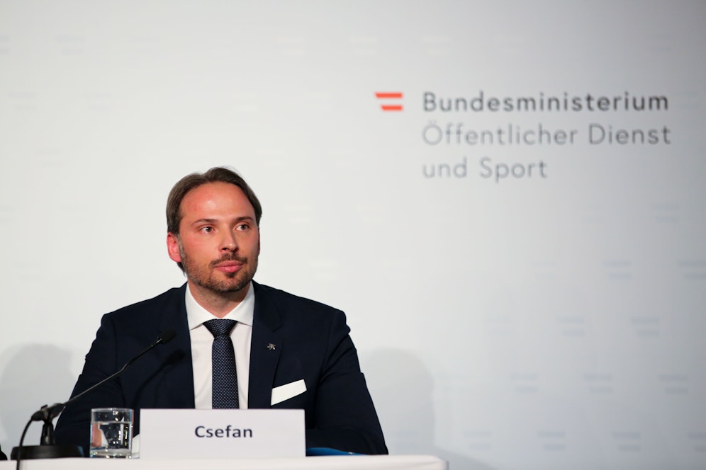 Dieter Csefan, Operativer Leiter der 