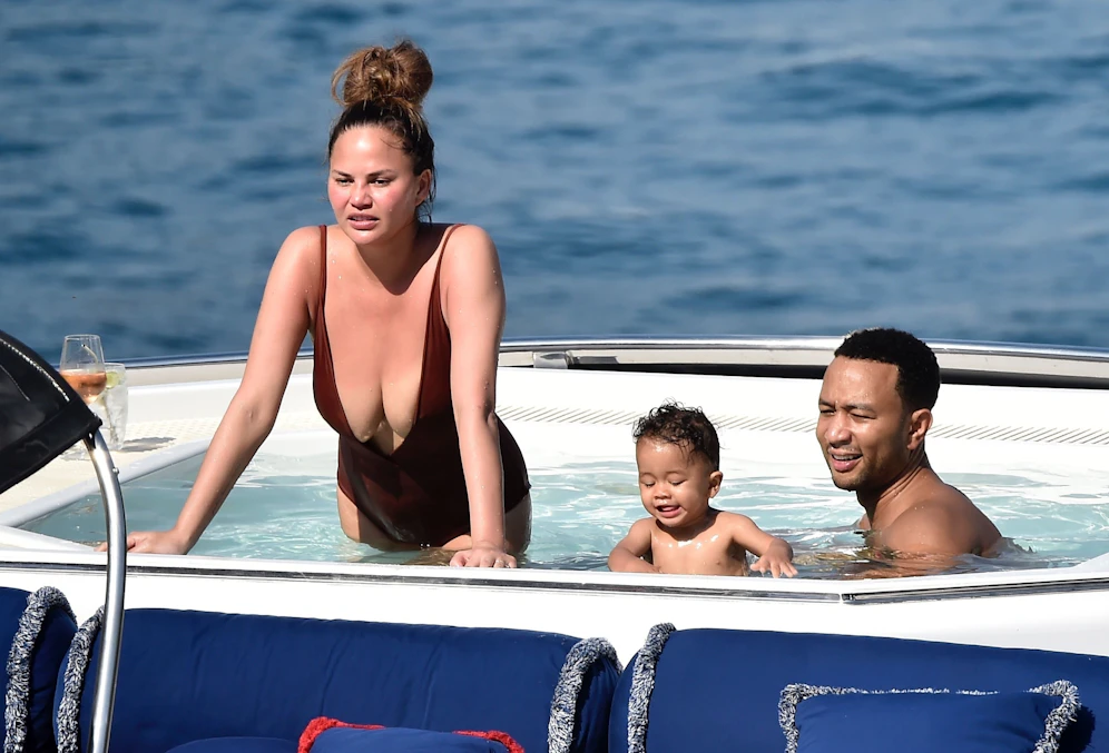 Chrissy Teigen John Legend und Sohn Miles