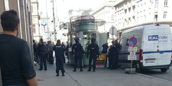 Der 39-Jährige wurde am Würstelstand festgenommen.