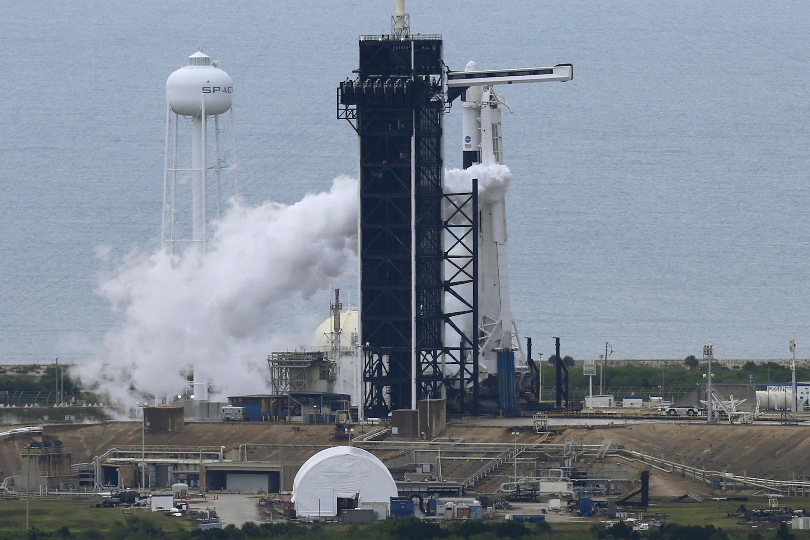Rund eine Viertelstunde vor dem geplanten Start wurde der Test am Mittwoch vorerst abgesagt, wie die US-Raumfahrtbehörde Nasa mitteilte.