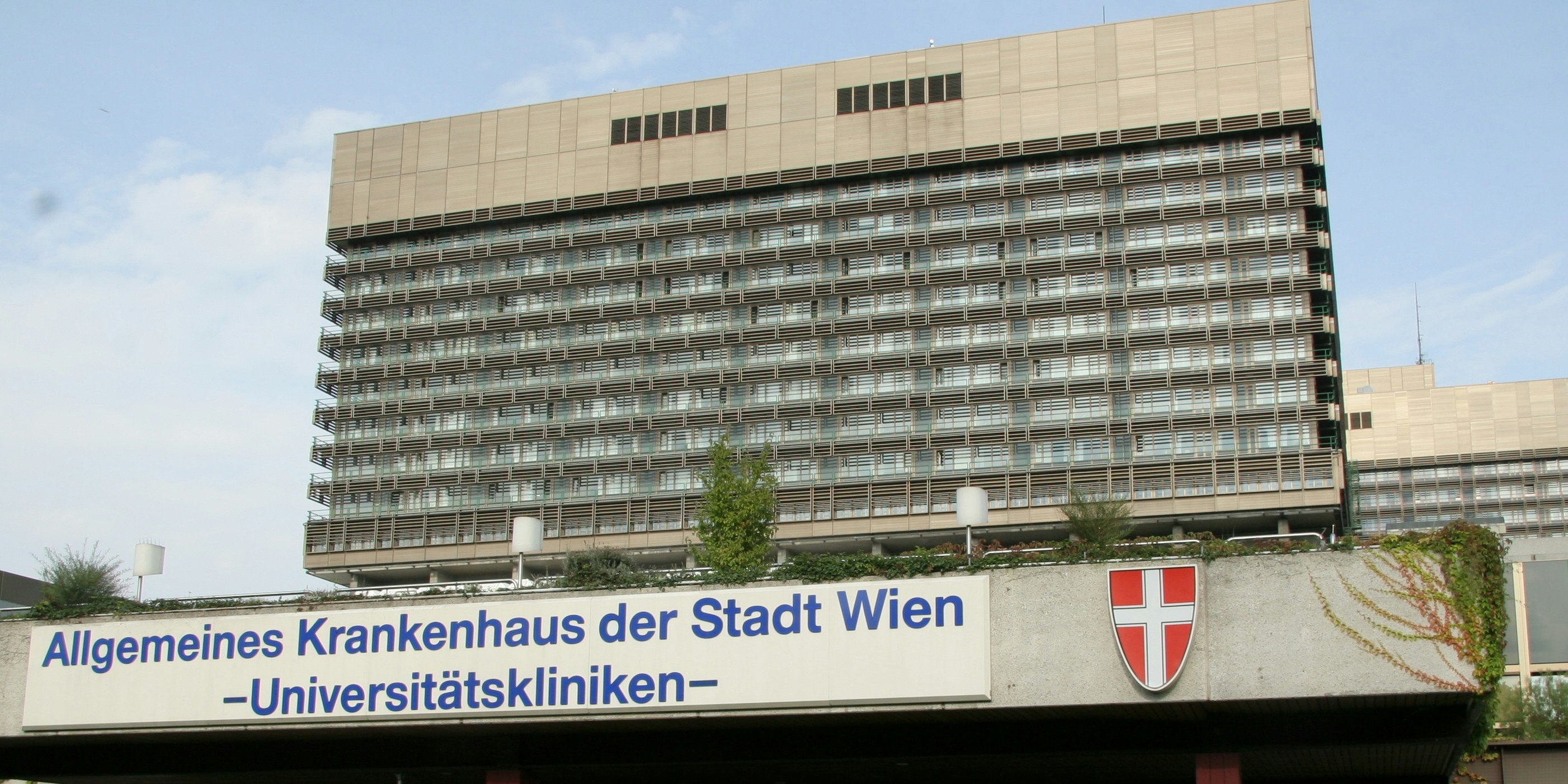 Ab 1. Juli ist das Qualmen im und rund um das AKH verboten.