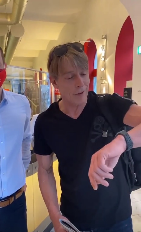 <a href="https://www.instagram.com/dominic_heinzl/">Dominic Heinzl nimmt in seiner Instagram-Story Stellung zur Gym-Causa.</a>