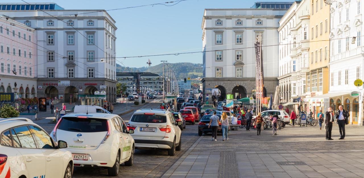 Ab 15. Juli dürfen keine Autos mehr auf den Linzer Hauptplatz fahren.