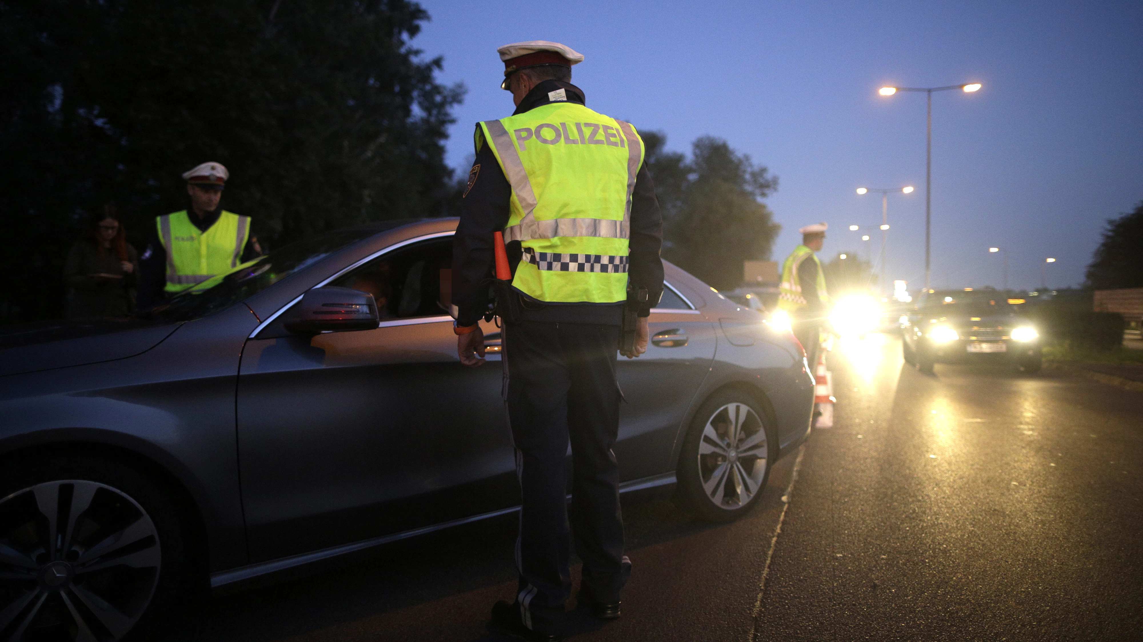 Bei einer Verkehrskontrolle der Polizei ging der 14-Jährige ins Netz.
