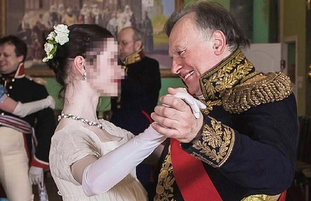 Napoleon-Experte Oleg Sokolov (63) erschoss im Streit seine Geliebte (24).