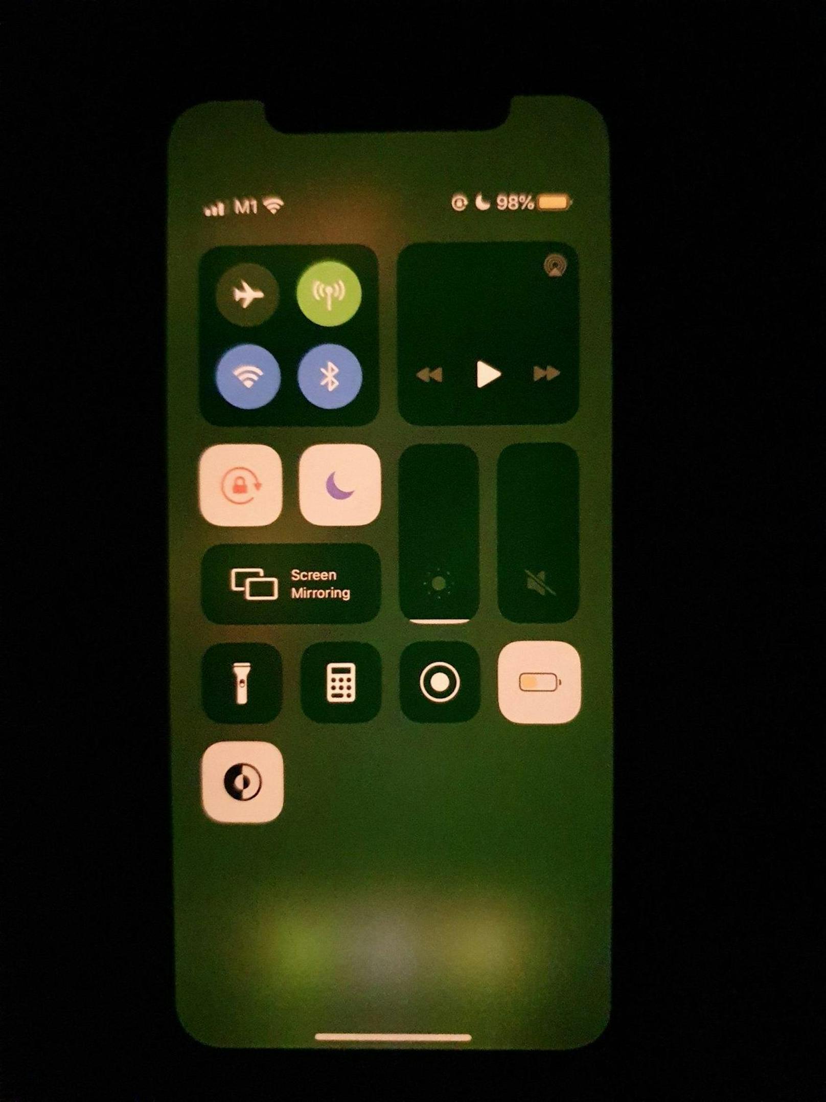 Einige iPhone-11-Modelle zeigen einen seltsamen Grünstich auf dem Display.