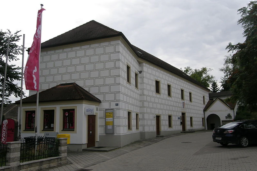 Das Gemeindeamt in Schrattenberg.
