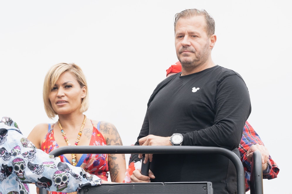 Willi Herren und seine Freundin Jasmin