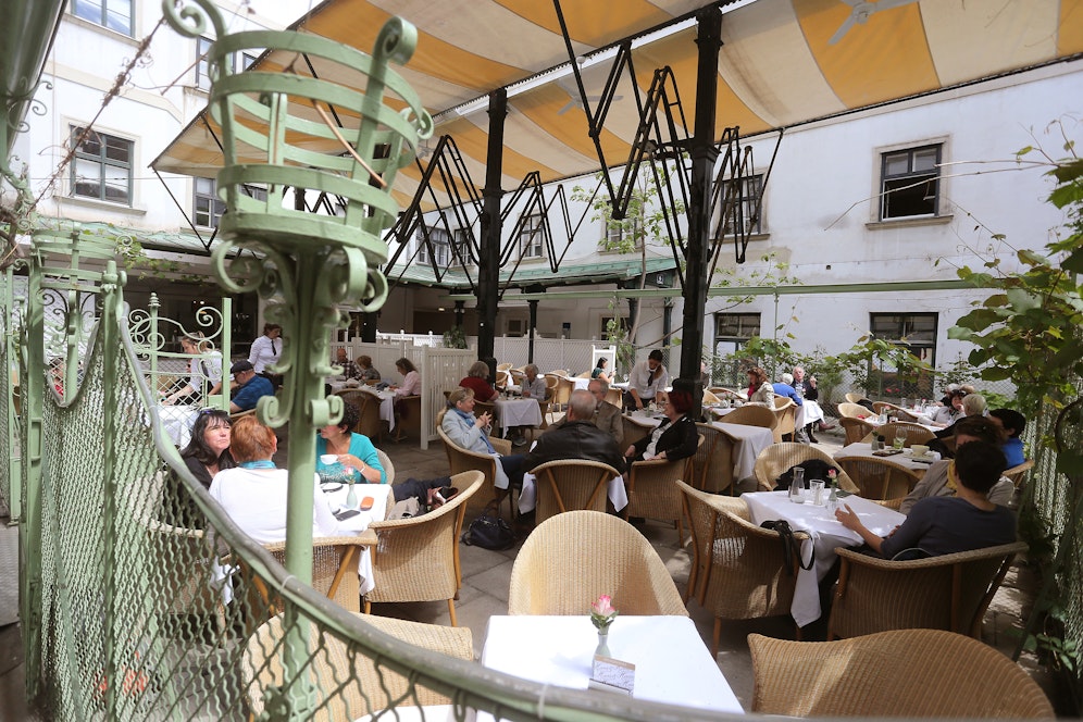 Die Regierung entlastet die Gastronomie weiter.