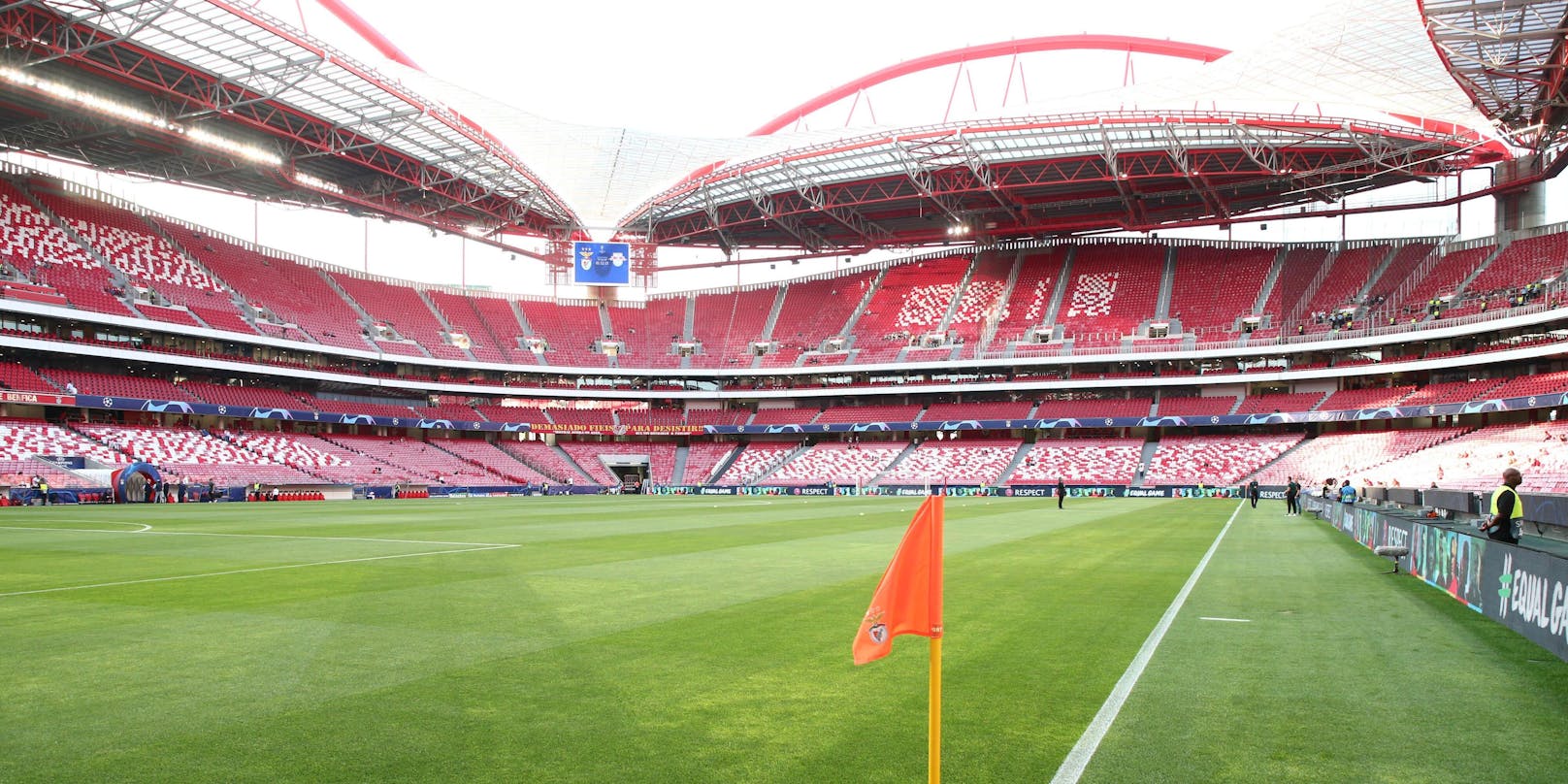Das Estadio da Luz in Lissabon.