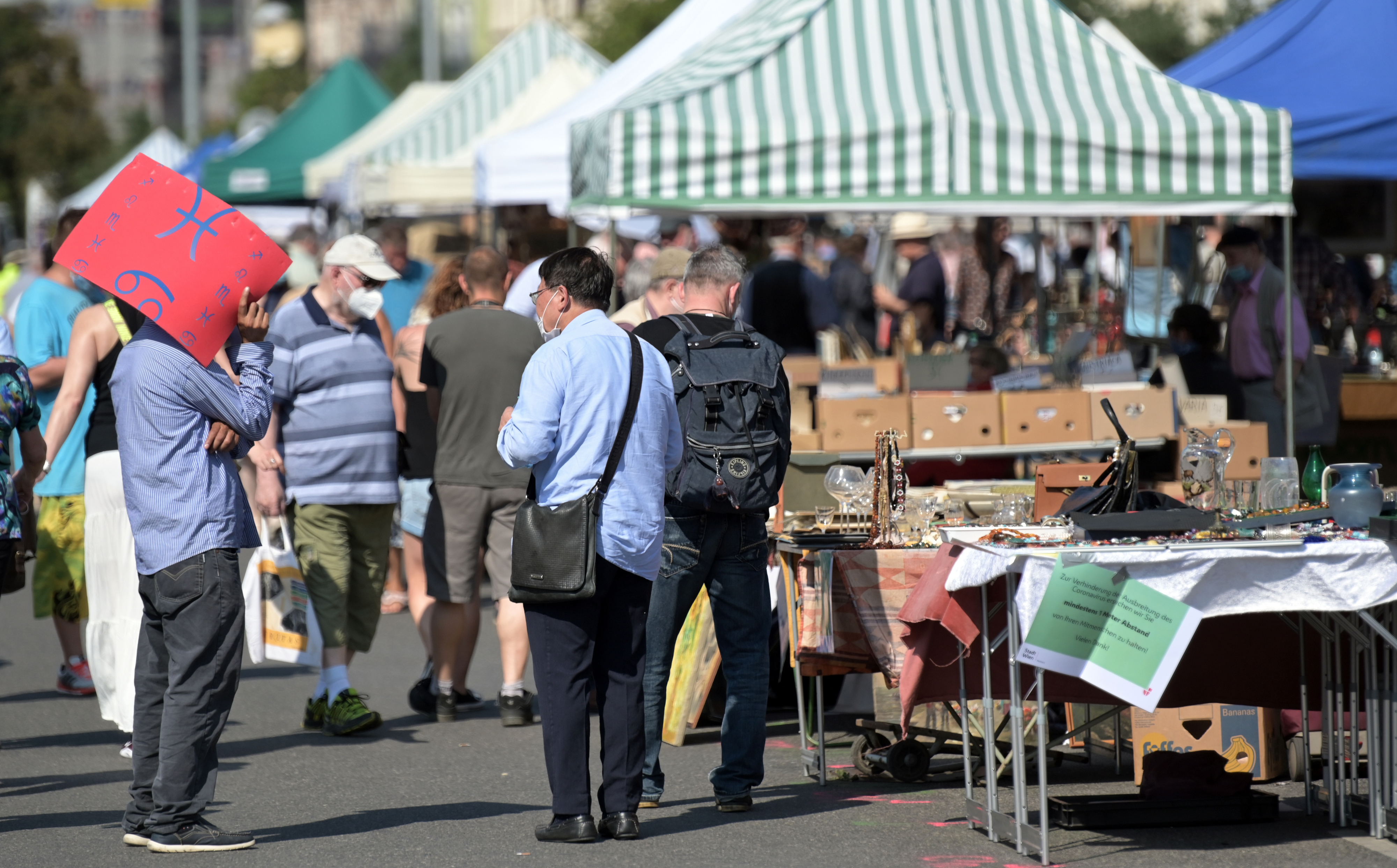 Die Flohmarkt-Saison hat wieder begonnen