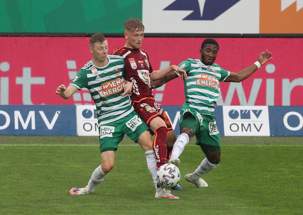 Max Ullmann (l.) und Kelvin Arase (r.)