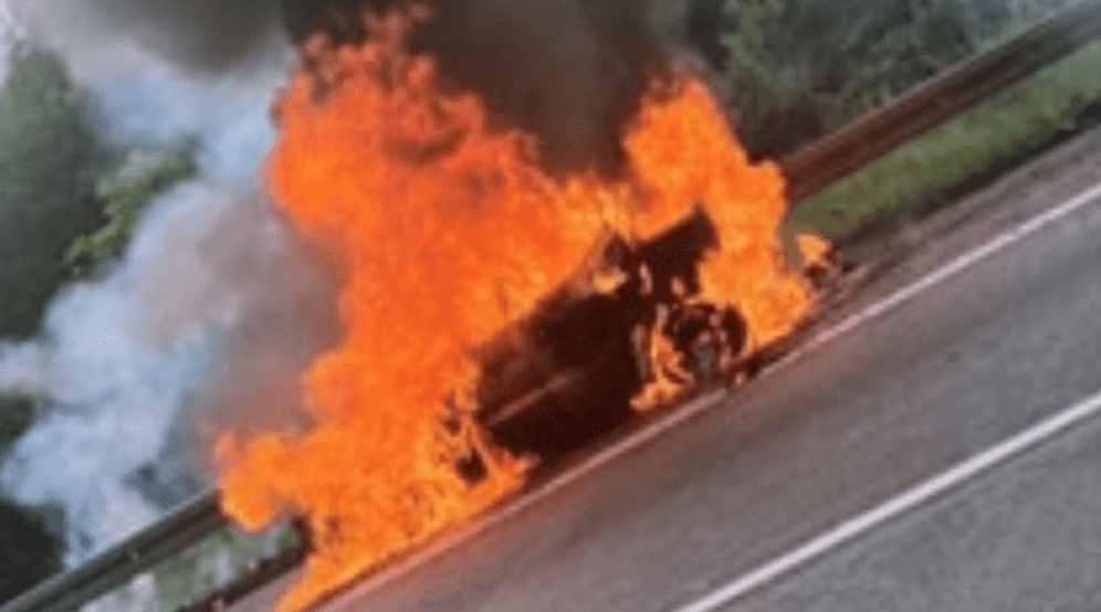 Das Auto war nicht mehr zu retten.