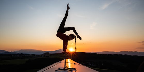 Anlässlich des fünfzehnten "Tag des Windes" am 15. Juni vollführte Stefanie Millinger eine eigene Windrad-Performance.