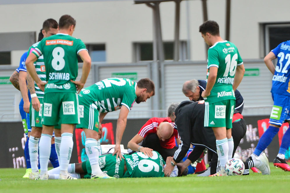 Rapids Arase verletzte sich in Hartberg