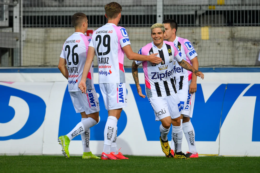 Der LASK jubelt früh gegen Sturm Graz. 