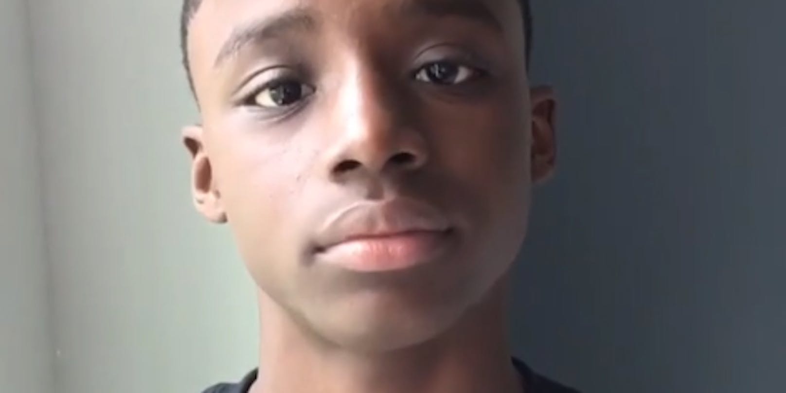 Der 12-jährige Keedron singt gegen Rassismus und Polizeigewalt
