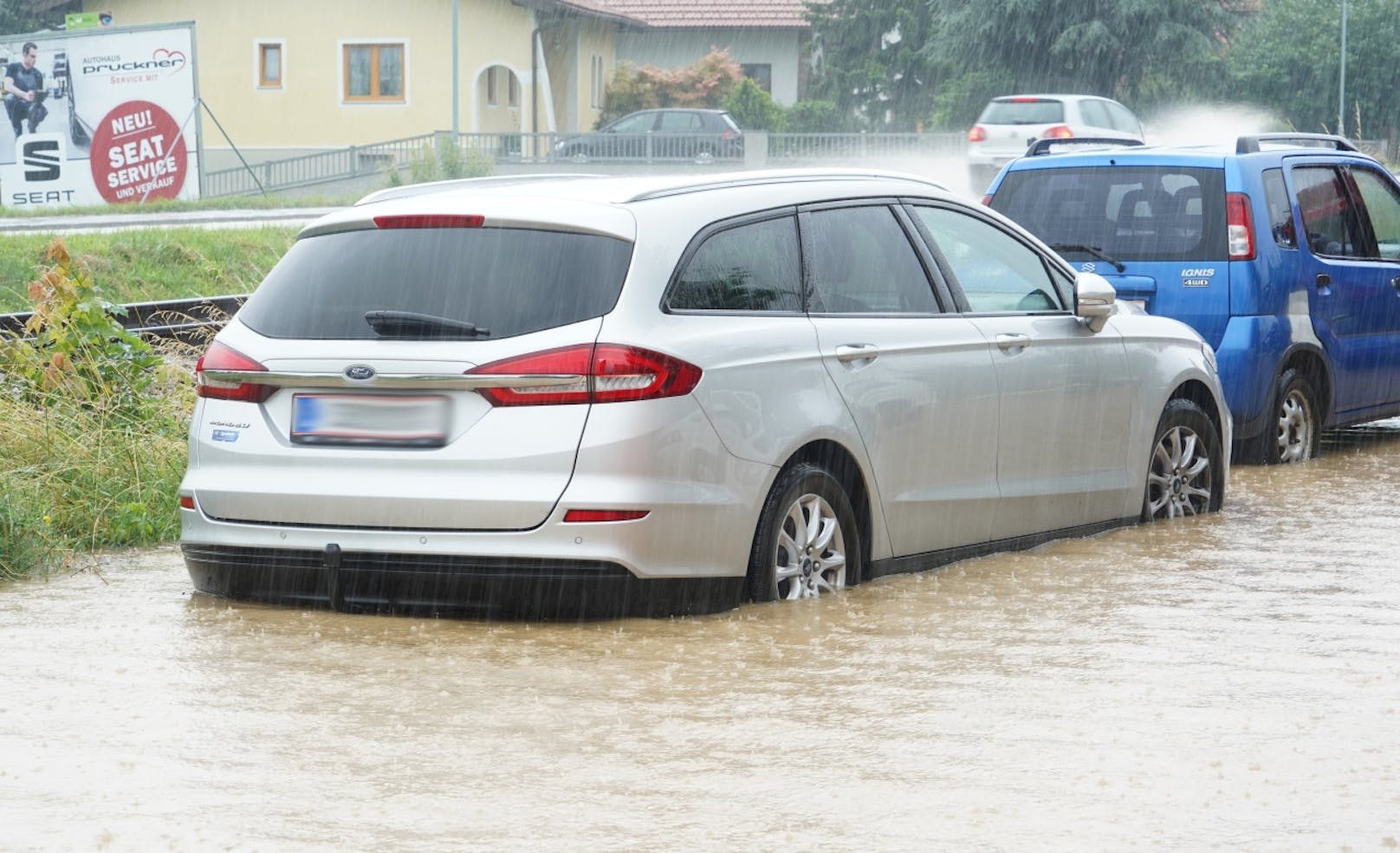 Starkregen: Bilder aus Wieselburg