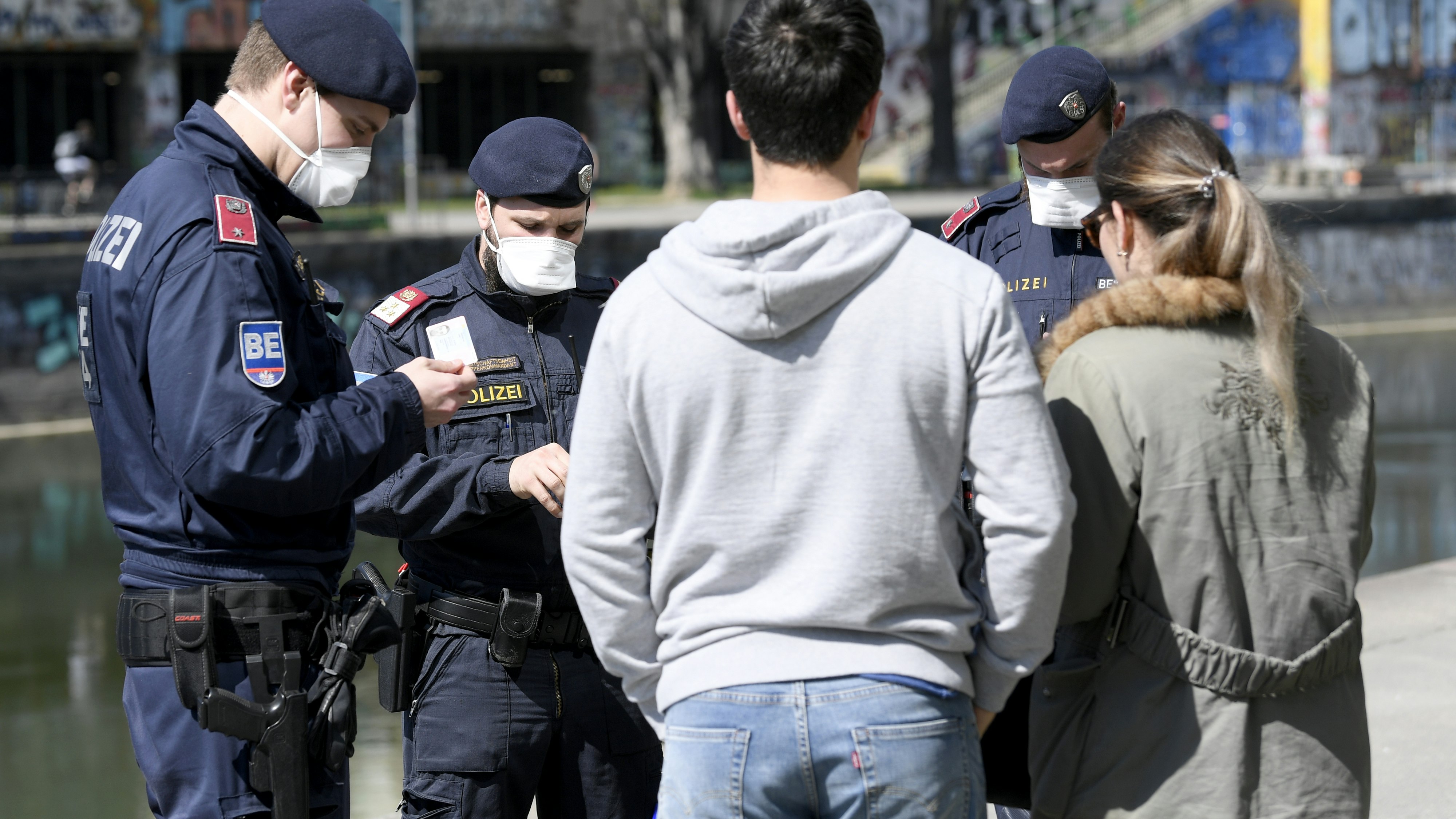 Polizei Wien POlizeikontrolle