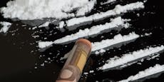 Mann schmuggelte Kokain in Fake-Penis