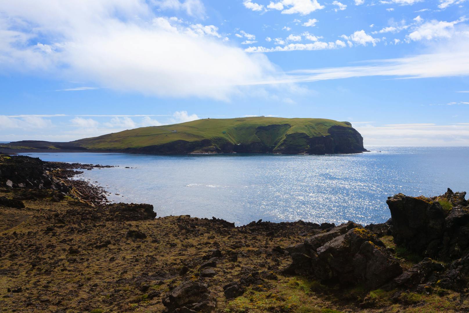 Die Insel Surtsey bei Island steht unter strengem Naturschutz.