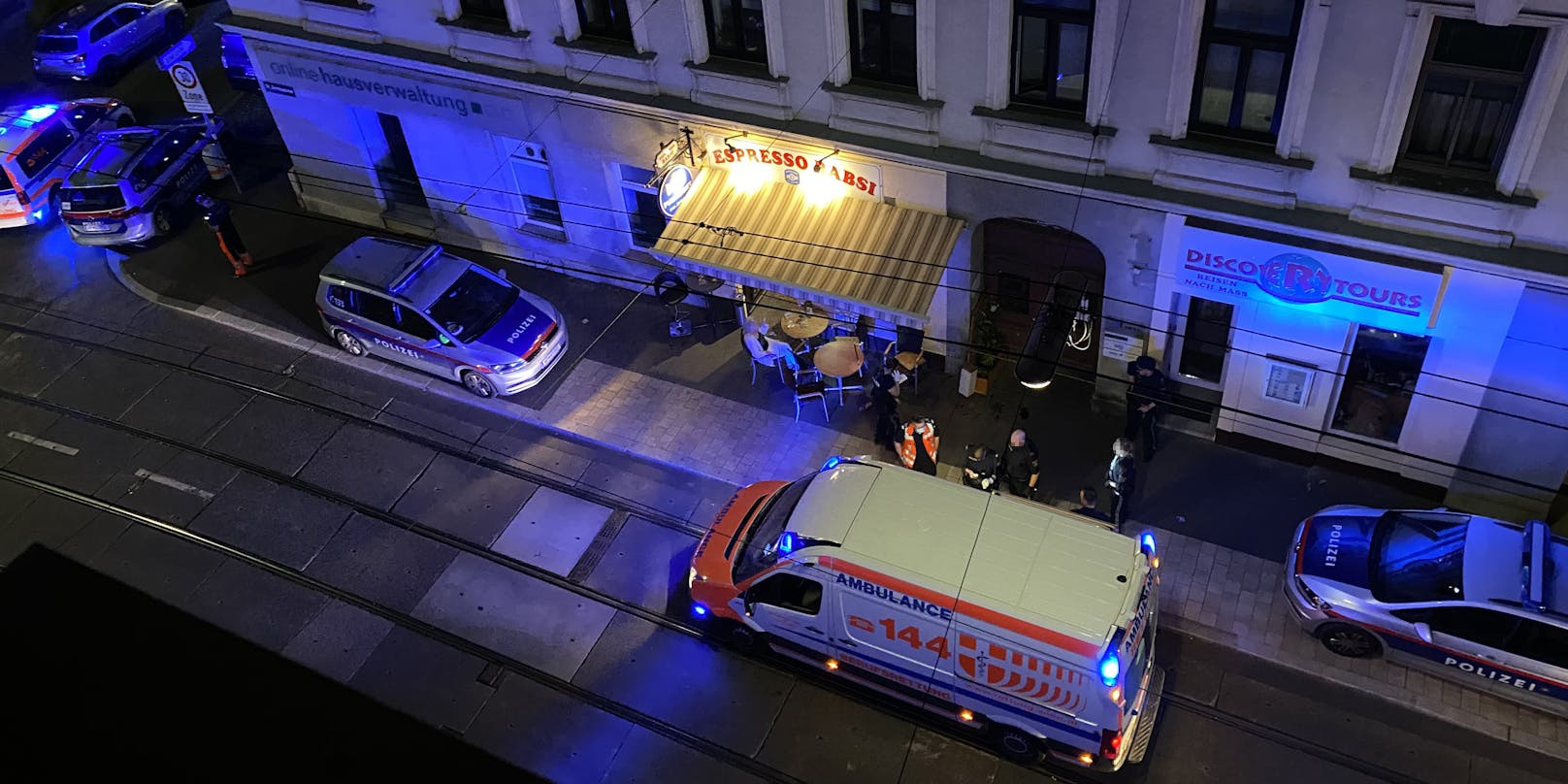 Polizei-Einsatz auf der Kreuzgasse in Wien-Währing.