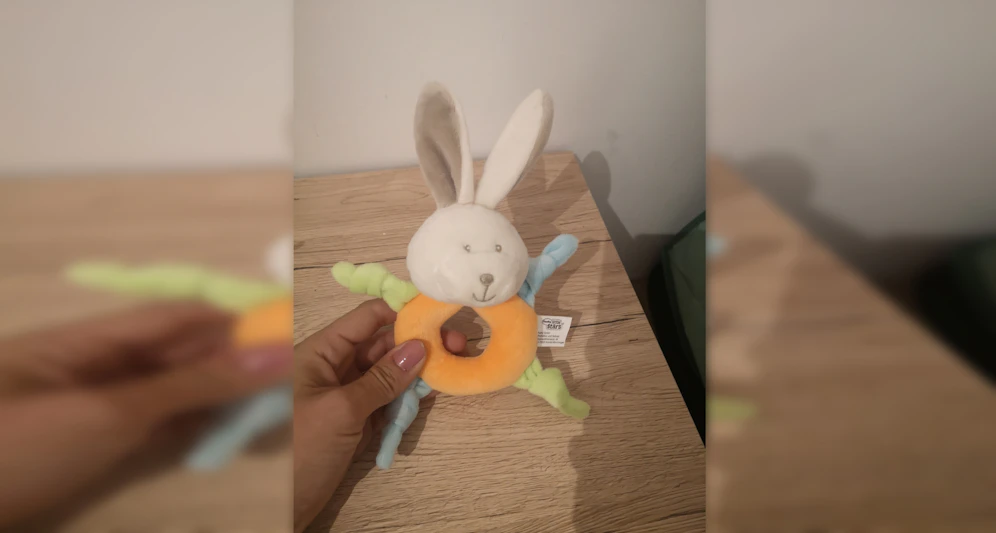 Wem gehört dieser kuschelige Hase?