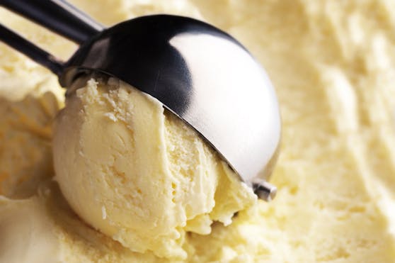 Das Vanille-Eis Linzer Verkaufsstände im Check. Die AK OÖ nahm das Eis von zehn Betreibern genau unter die Lupe.