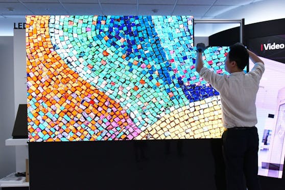 LG's LED Signage liefert bessere Bilder und einfachere Installation mit kabellosen Anschlüssen.