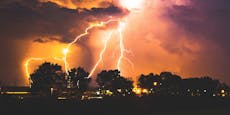 Mega-Blitze über 700 Kilometer und 16 Sekunden entdeckt