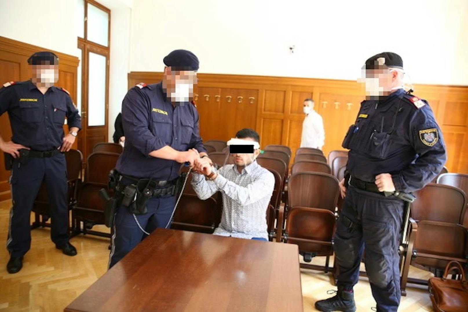 Yazan A. (21) wurde zu 15 Jahren Haft verurteilt und in eine Anstalt eingewiesen