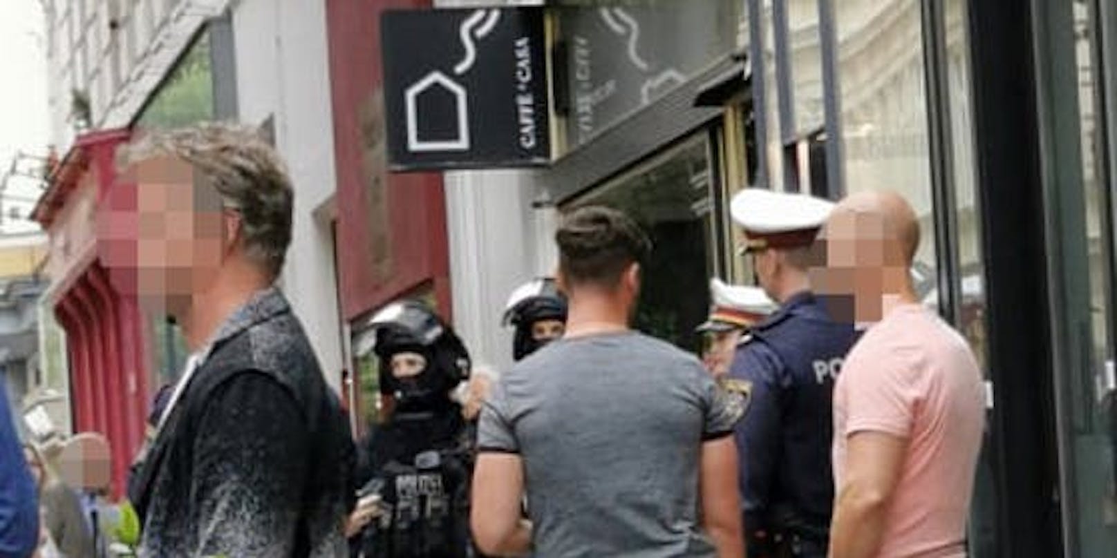 Die Wiener Polizei sucht nach einem Juwelierraub nach Zeugen