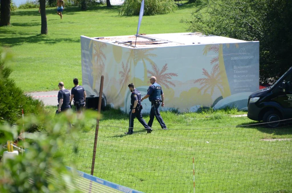 Polizei am Unglücksort