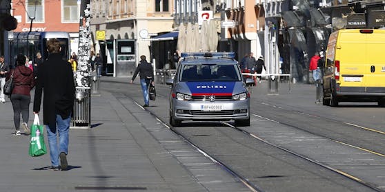 Die Grazer Polizei fahndet nach den Tätern. Symbolbild. 