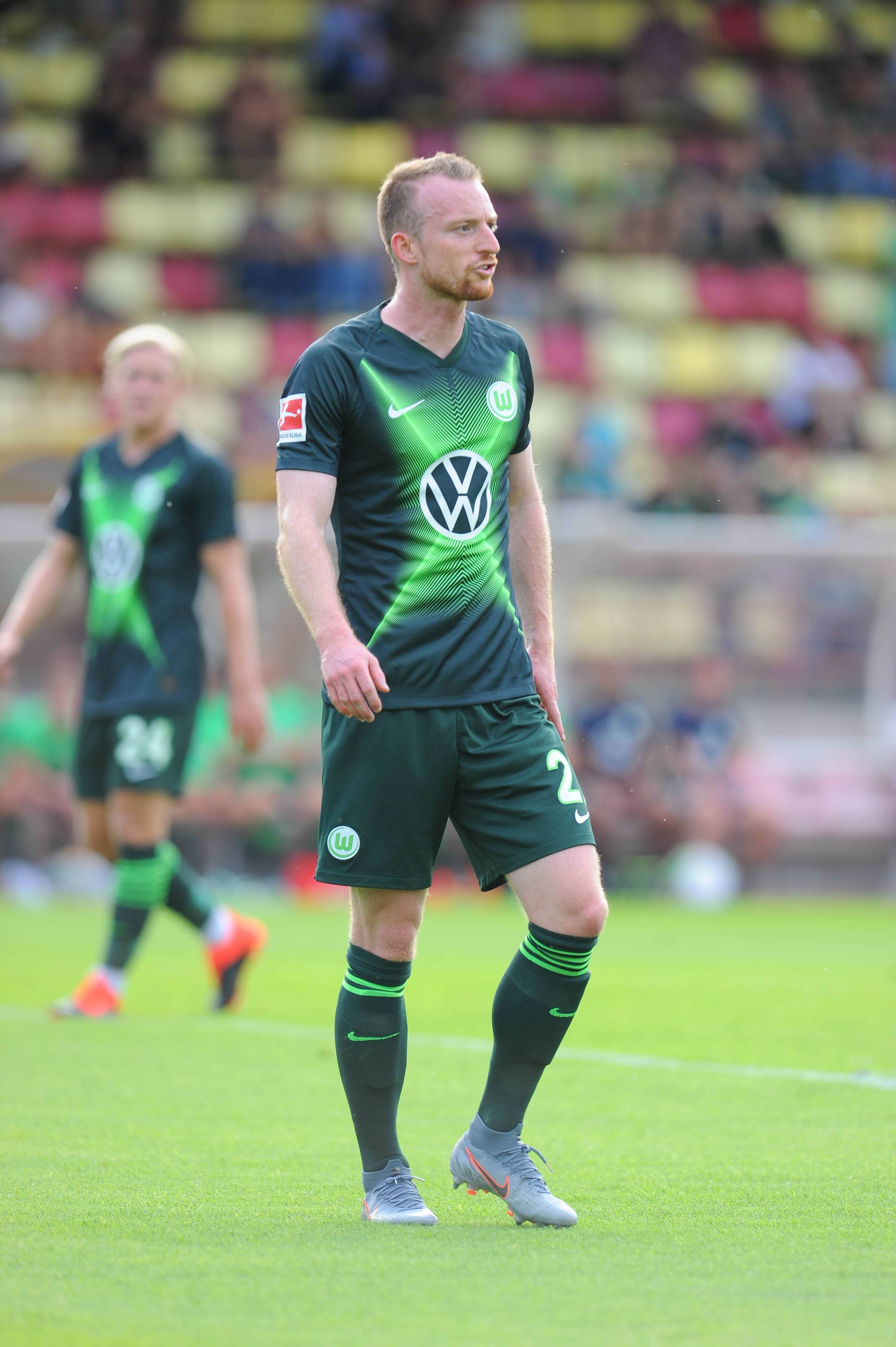 Maximilian Arnold will den Frust runterspülen. 