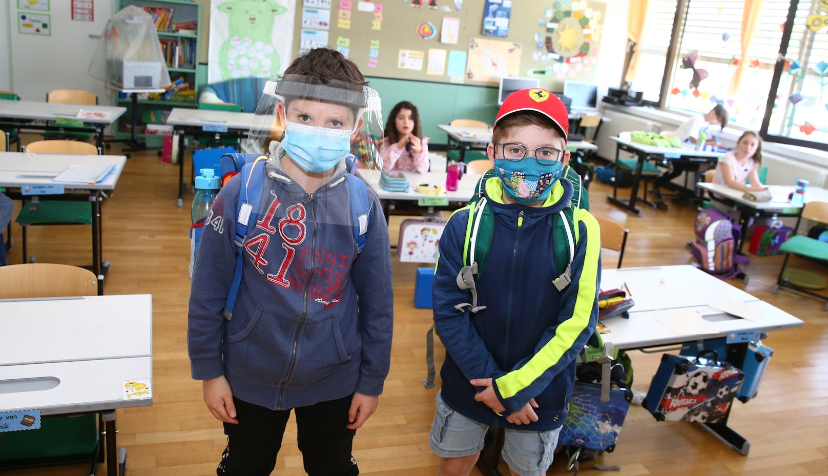 Maskenpflicht, Home-Schooling? Heute entscheidet sich, was in der Schule kommt.