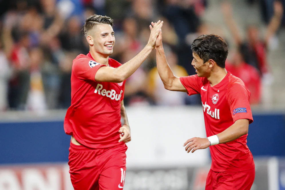 Hwang (r.) steht vor einem Wechsel zu RB Leipzig.&nbsp;