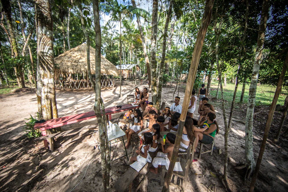 Ein Ureinwoherstamm in Brasilien