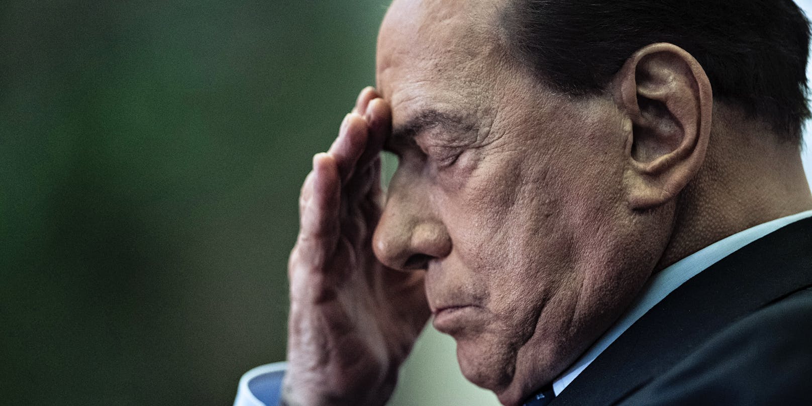 Silvio Berlusconi muss sparen.