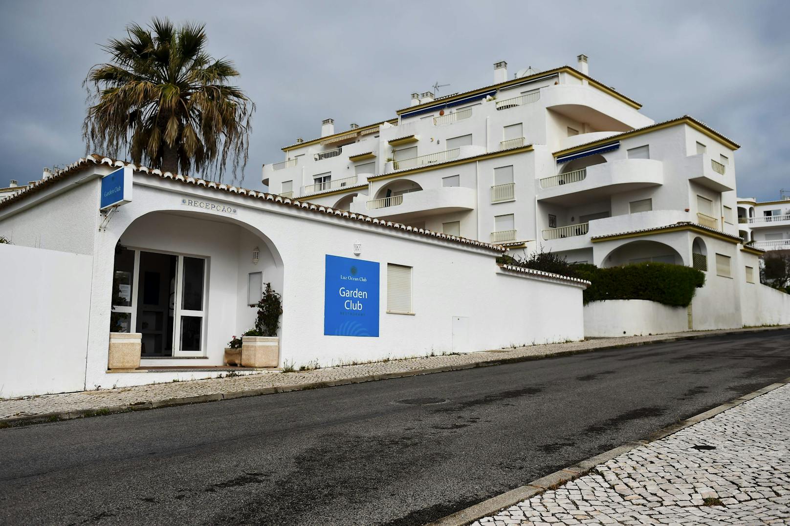 Ein Foto der Appartementanlage in Praia da Luz in Portugal, in dem die Familie McCann wohnte.