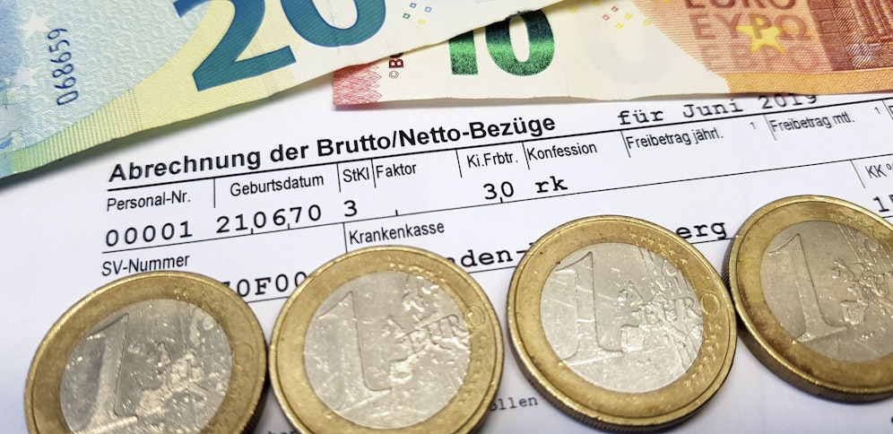 Urlaubs- und Weihnachtsgeld kommt heuer in voller Höhe.