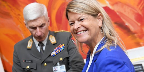 ÖVP-Verteidigungsministerin Klaudia Tanner