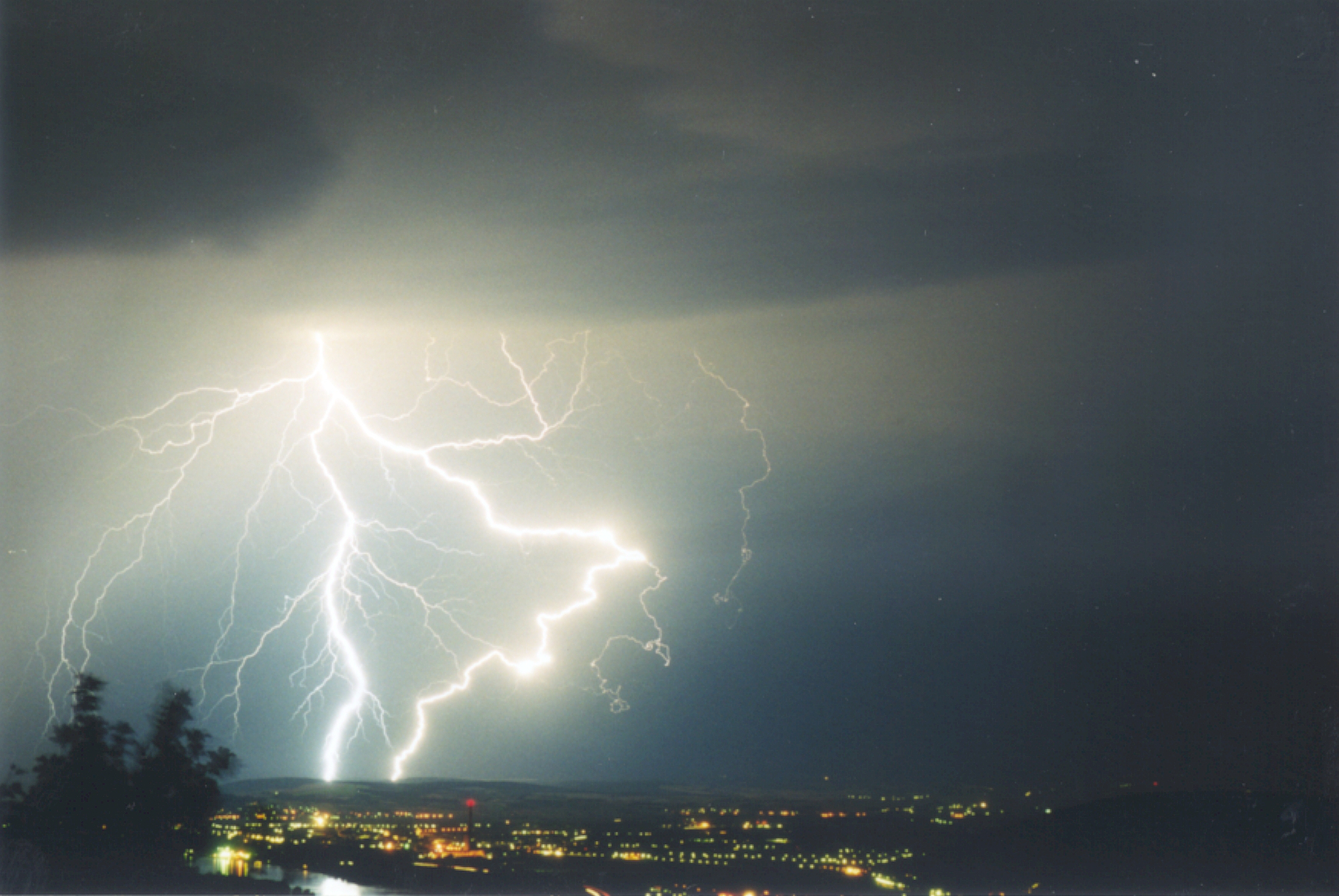 Die Zahl der Toten durch Blitzschlag ist in Österreich in den letzten Jahrzehnten deutlich zurückgegangen