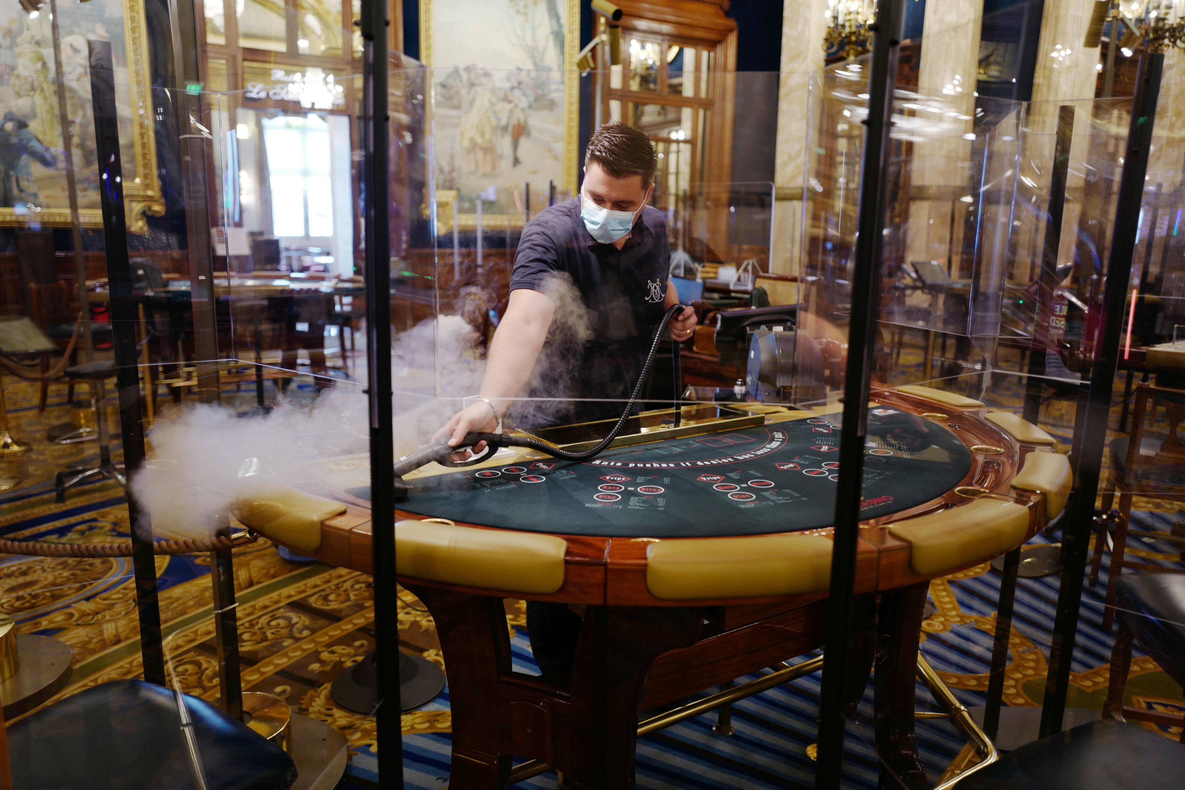 Es darf wieder gezockt werden.