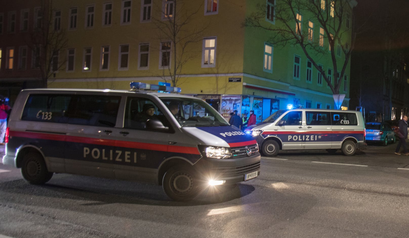 Die Wiener Polizei musste am Freitagabend ausrücken.